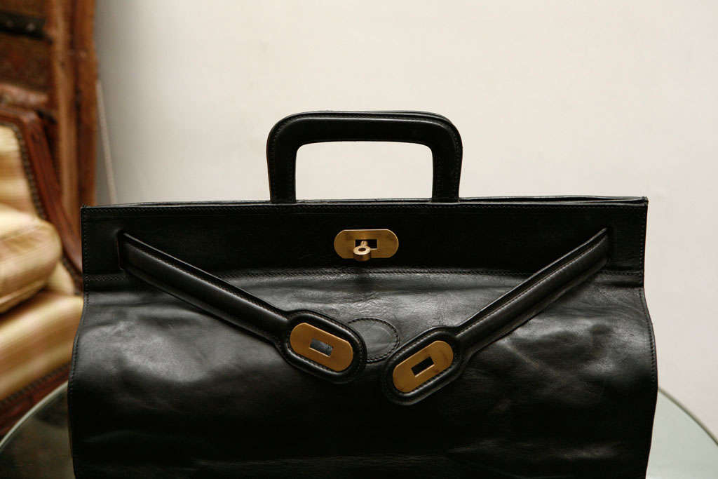 Elegant Classic Doctor Black Leather travel Bag at 1stdibs