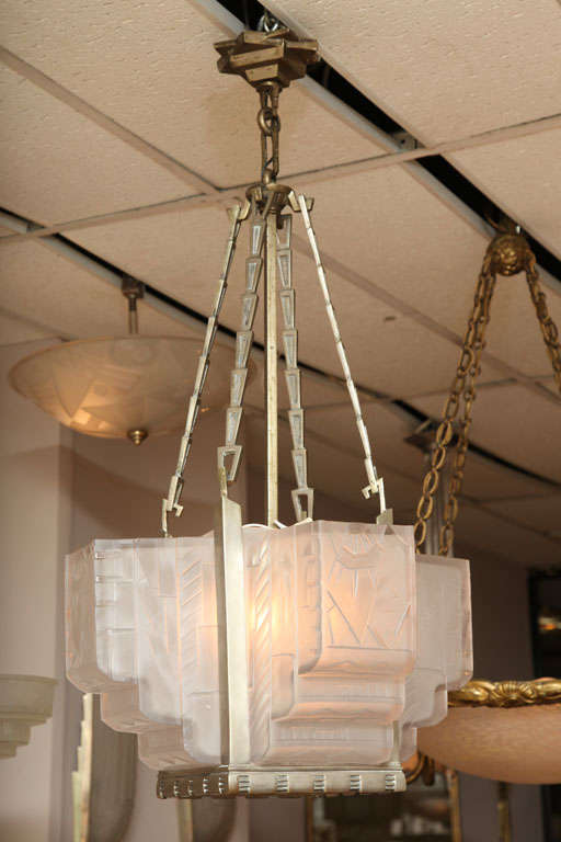 Mid-20th Century French Art Deco Chandelier