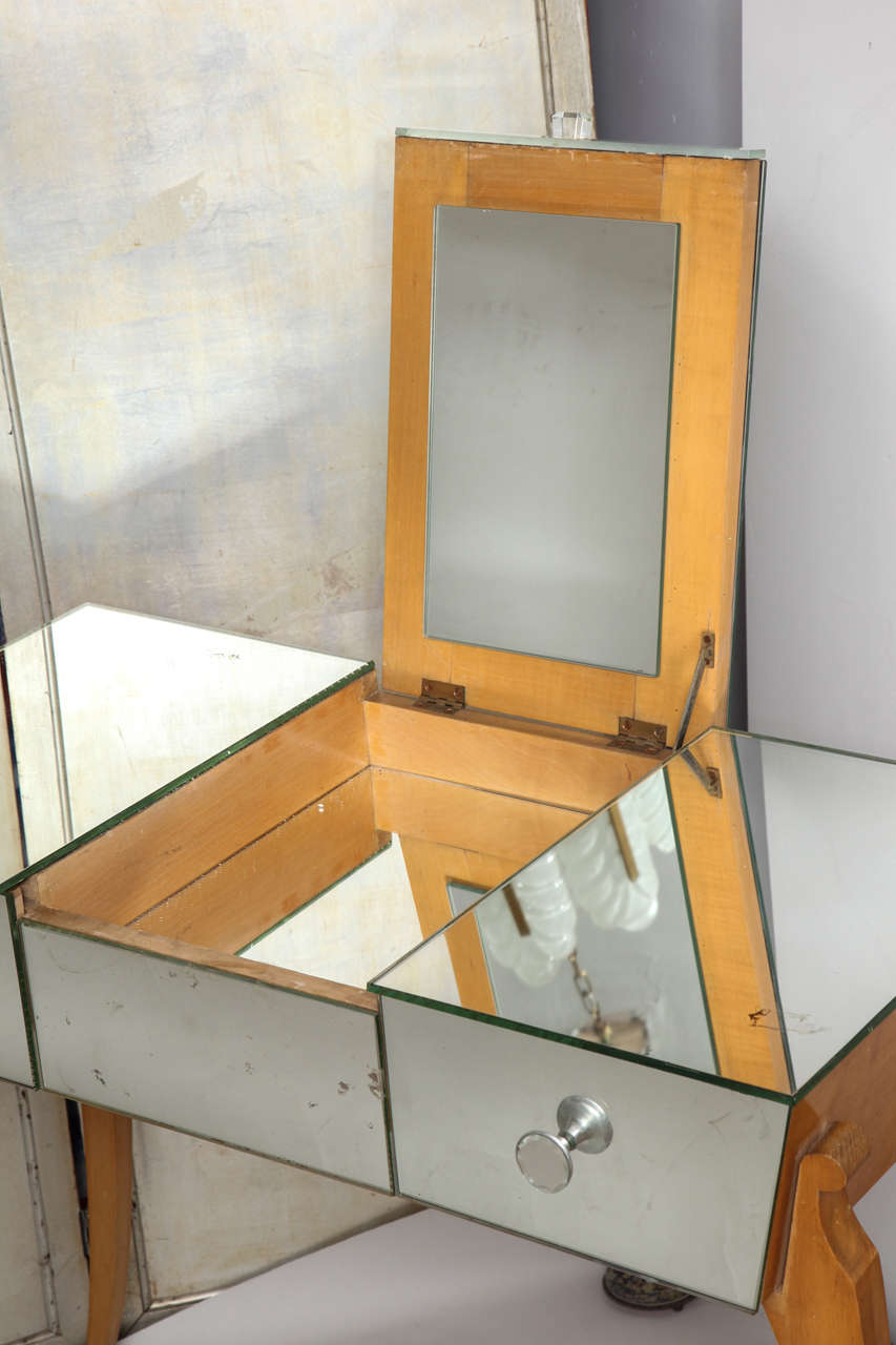 Art Deco French Mirrored Vanity or Poudré 5