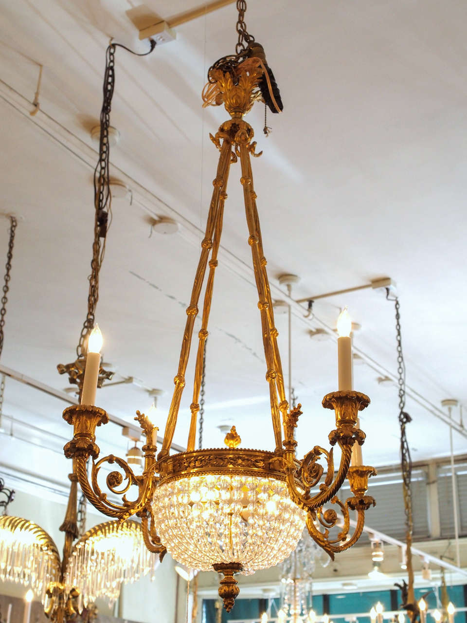 French ormolu and crystal chandelier, circa 1910-1920. Seven lights.