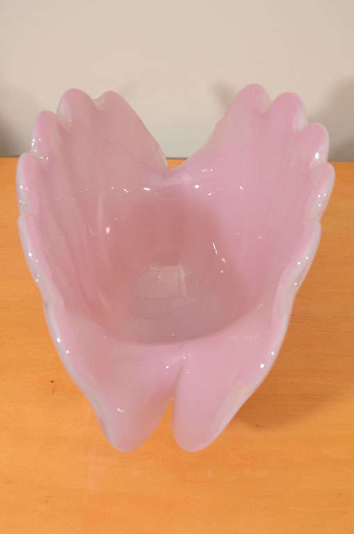 Seguso Pink Opaline Conch Shell In Good Condition For Sale In East Hampton, NY