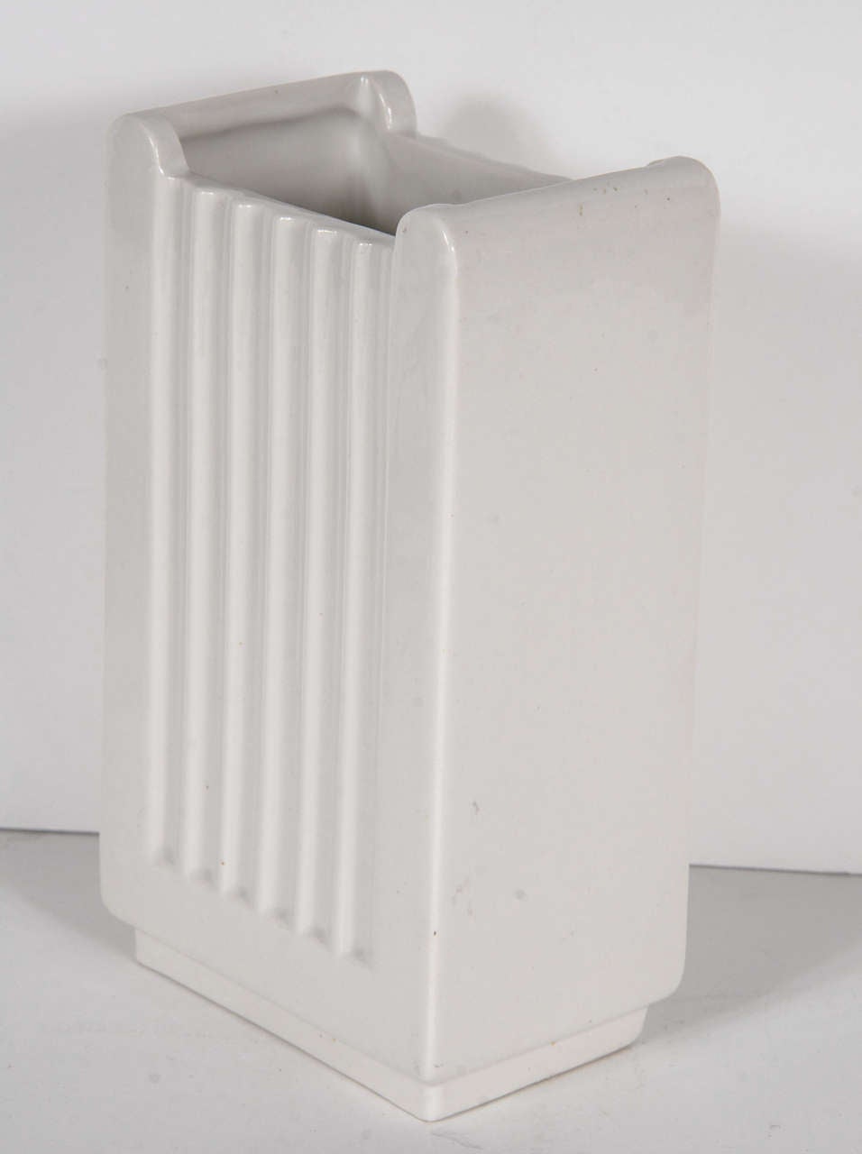 Sophisticated Art Deco Ceramic Vase by Trenton Pottery Company In Excellent Condition In New York, NY
