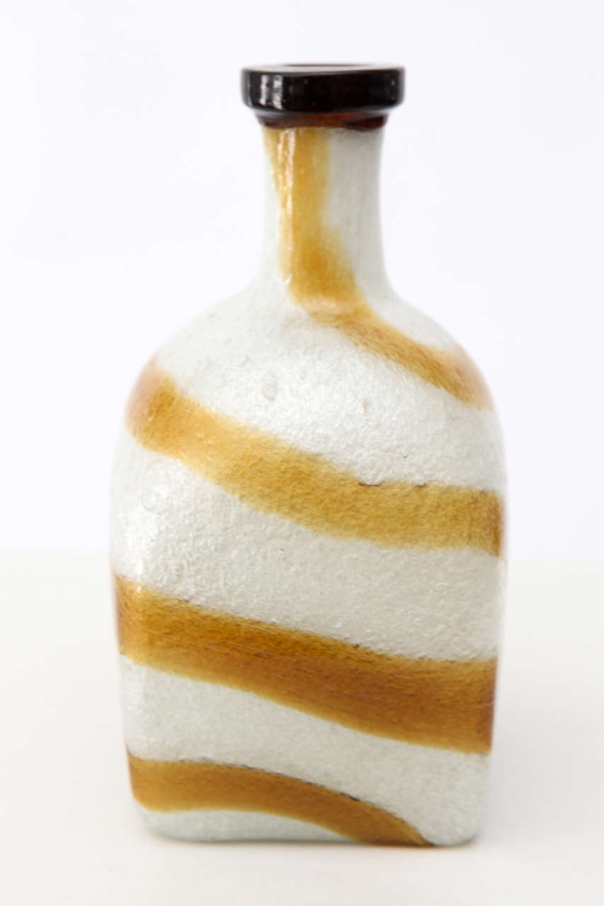 Mid-20th Century Two-Tone Venini Glass Vase