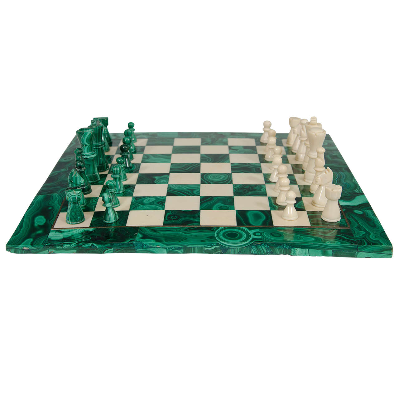Jeu d'échecs du milieu du siècle en malachite et marbre Plateau de jeu et pièces