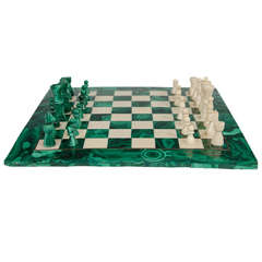 Jeu d'échecs du milieu du siècle en malachite et marbre Plateau de jeu et pièces