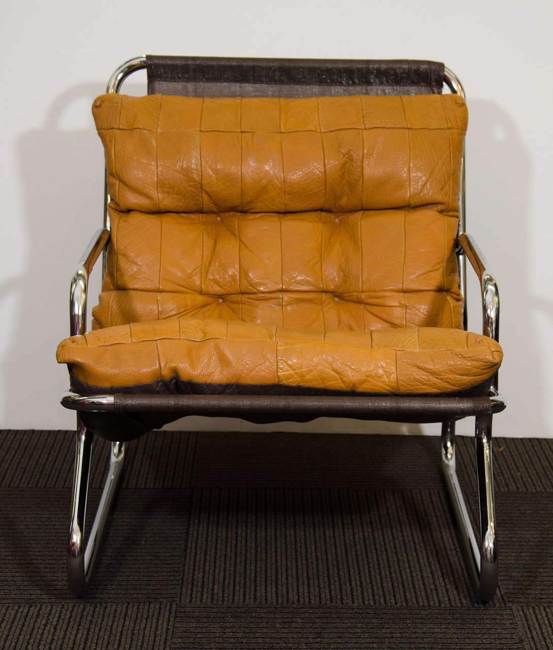 Danish Modern Set of Two Tubular Chrome and Leather Lounge Chairs In Excellent Condition For Sale In Mount Penn, PA