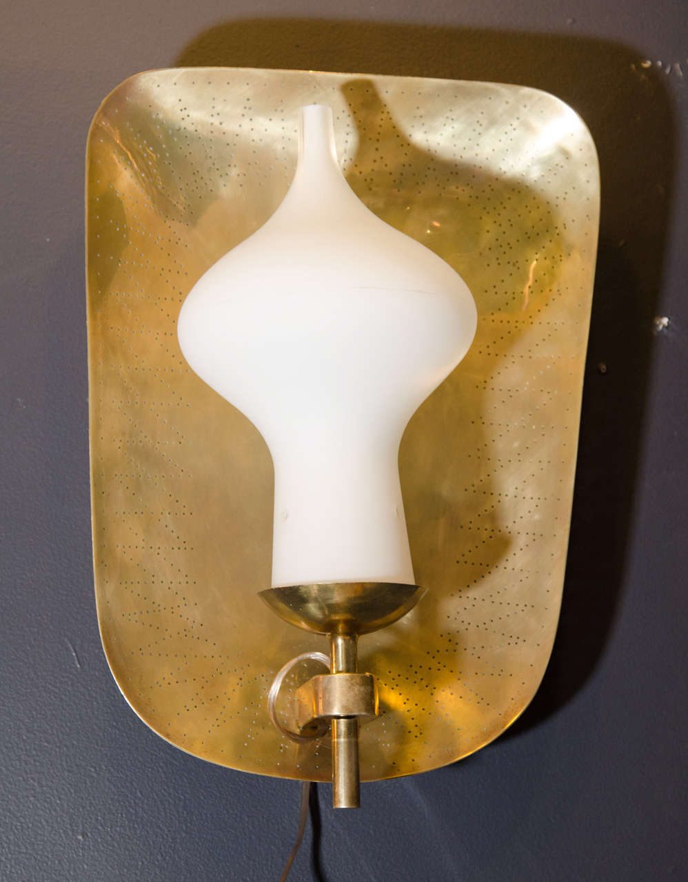 Fantastic Midcentury Pair of Rare Wall-Mounted Brass Sconces by Paavo Tynell