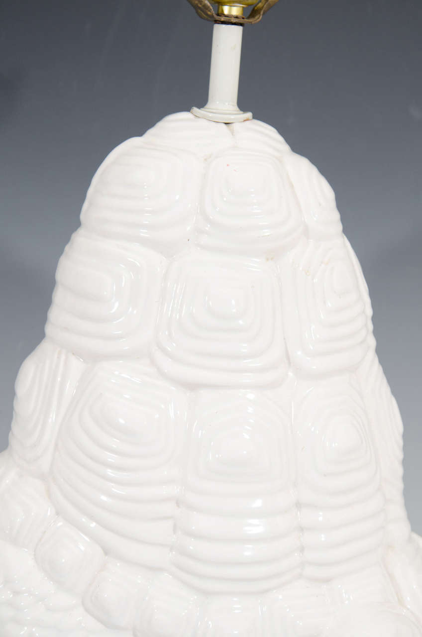 Midcentury Whimsical White Turtle Form Lamp In Good Condition In New York, NY