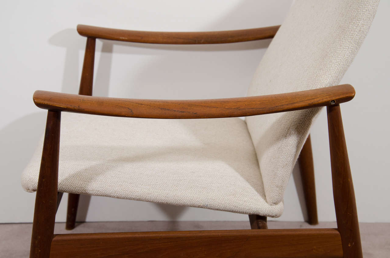 Scandinavian Modern Midcentury Lounge Chair by Finn Juhl for France & Sons