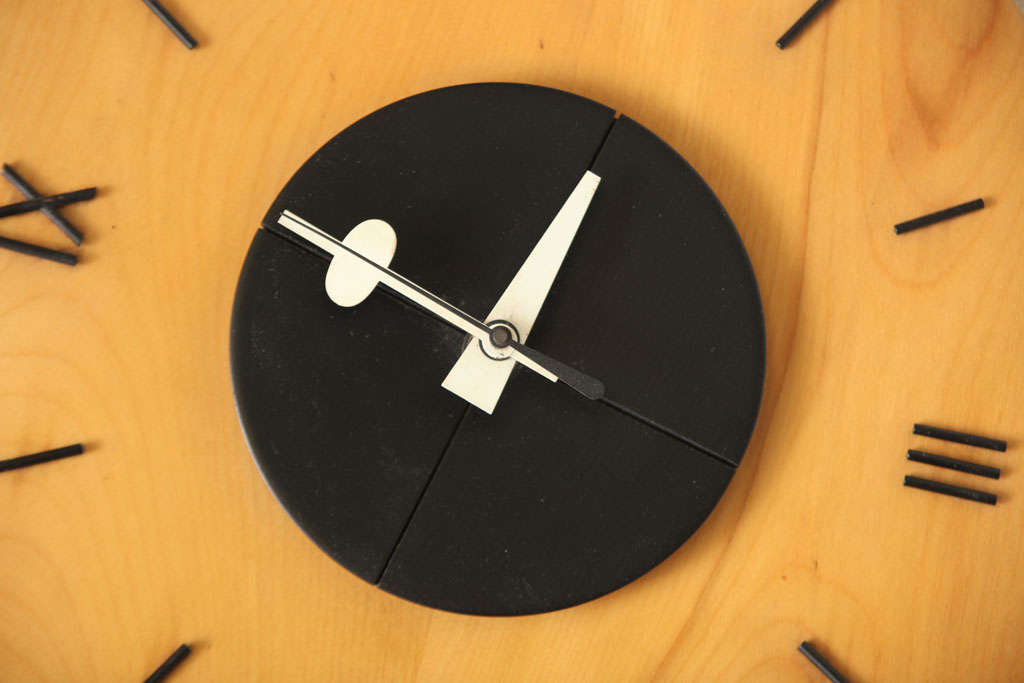 Américain Horloge à plat en bois George Nelson and Associates en vente