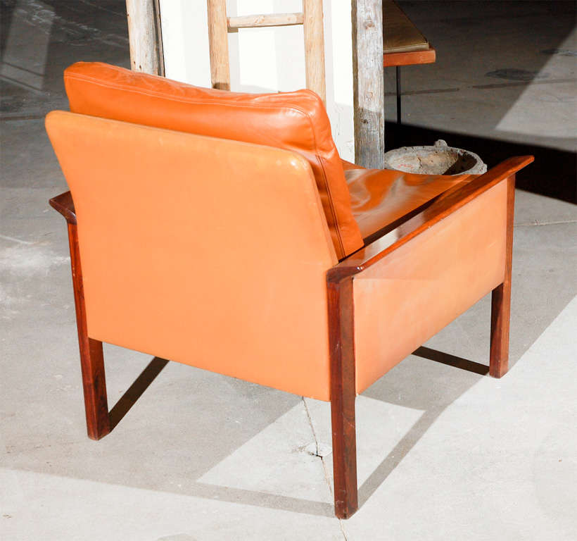 Hans Olsen fauteuil en bois de rose et cuir en vente 1