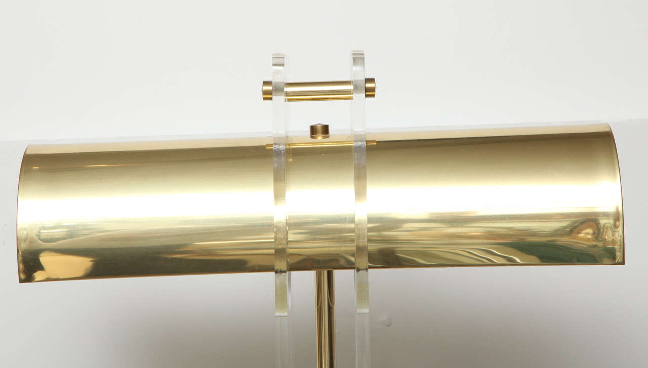 Floor Lamp, Italian Midcentury Floor Lamp, Brass and Lucite, Italy, circa 1960 In Good Condition In New York, NY