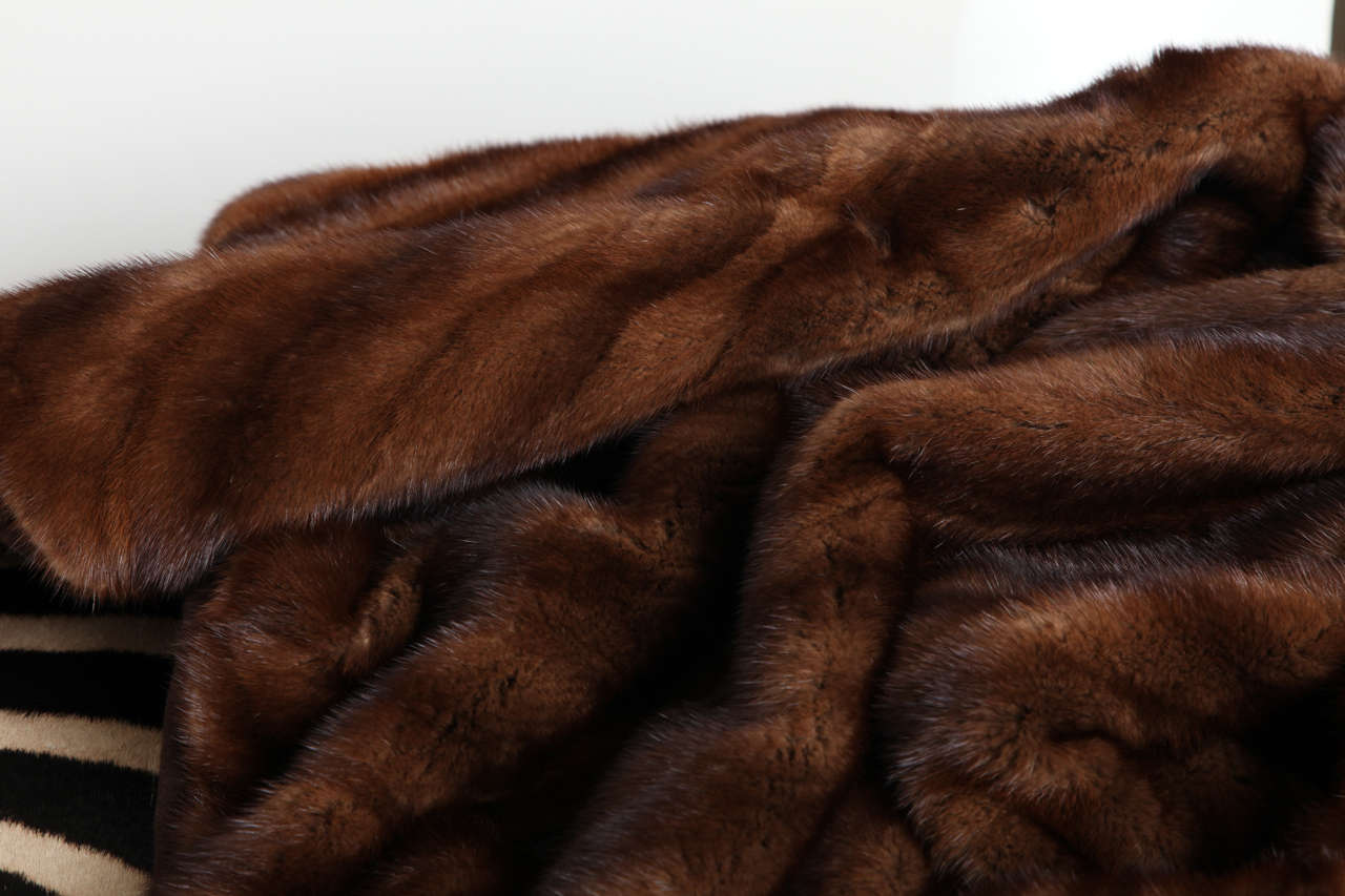 Vintage Mink Throw In Excellent Condition In New York, NY