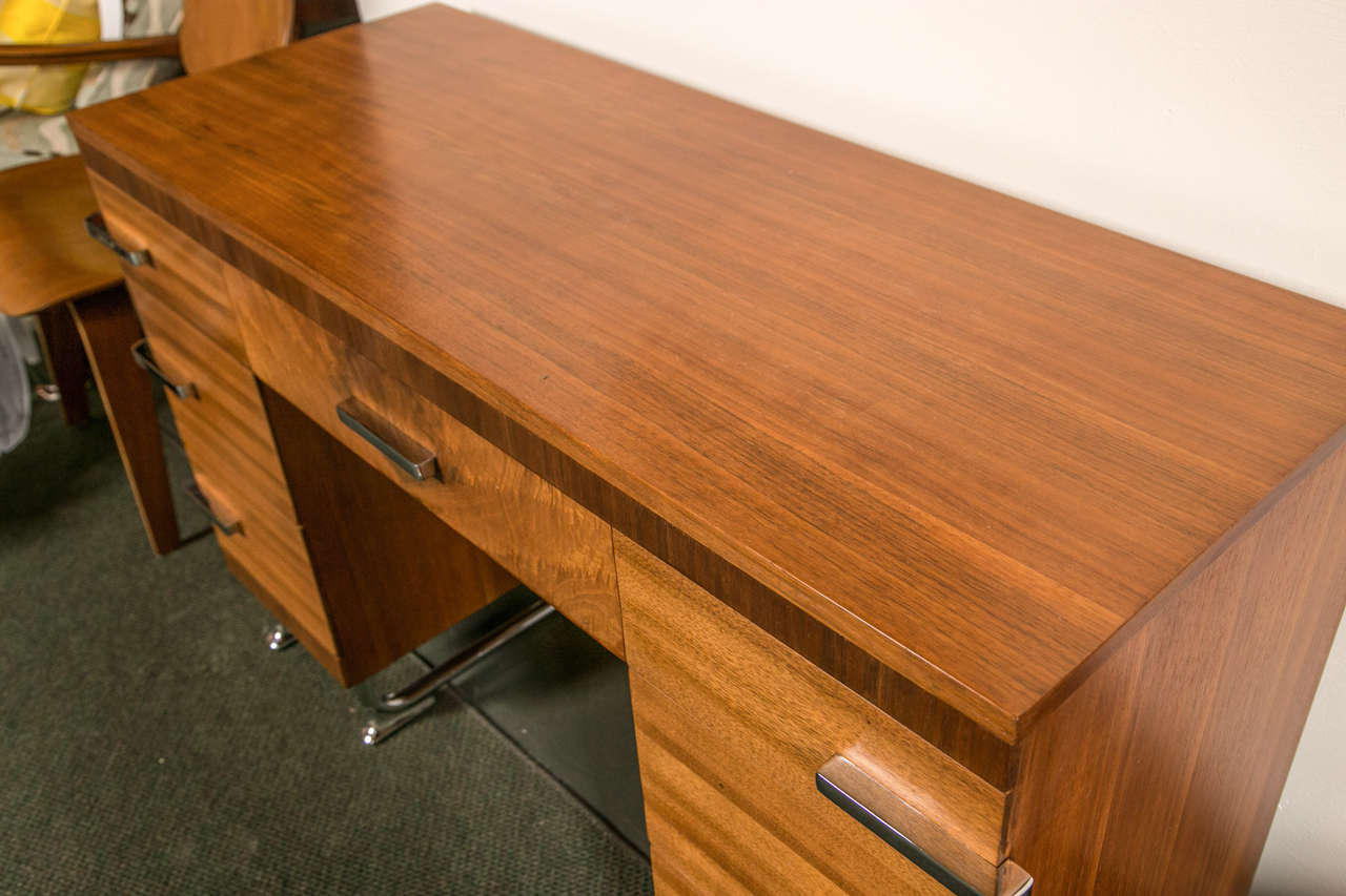 Art Deco Vanity For Sale at 1stDibs