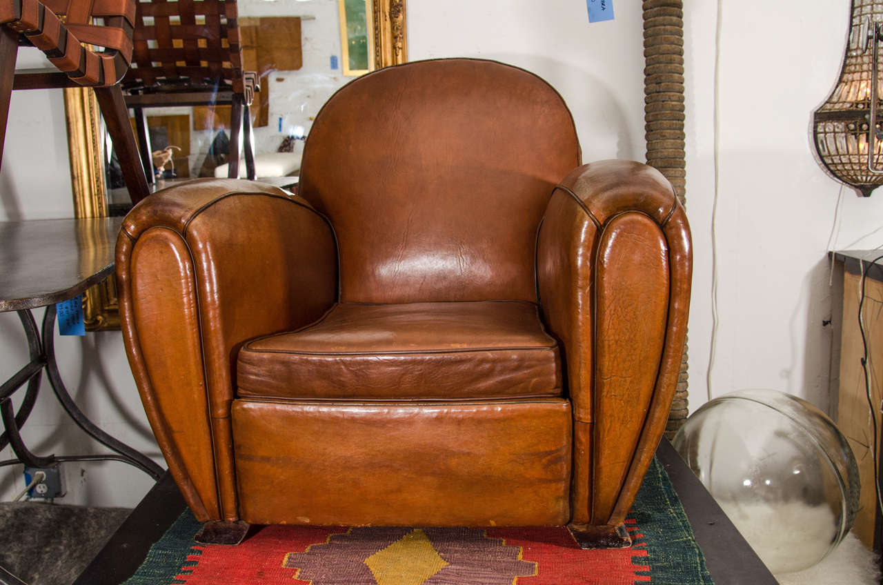French Round Back Leather Club Chairs In Good Condition In New York, NY