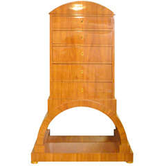 Particular Biedermeier Chest of Drawers 1
