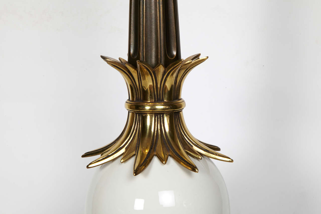 French Pair of 1960s Ceramic and bronze table Lamps For Sale