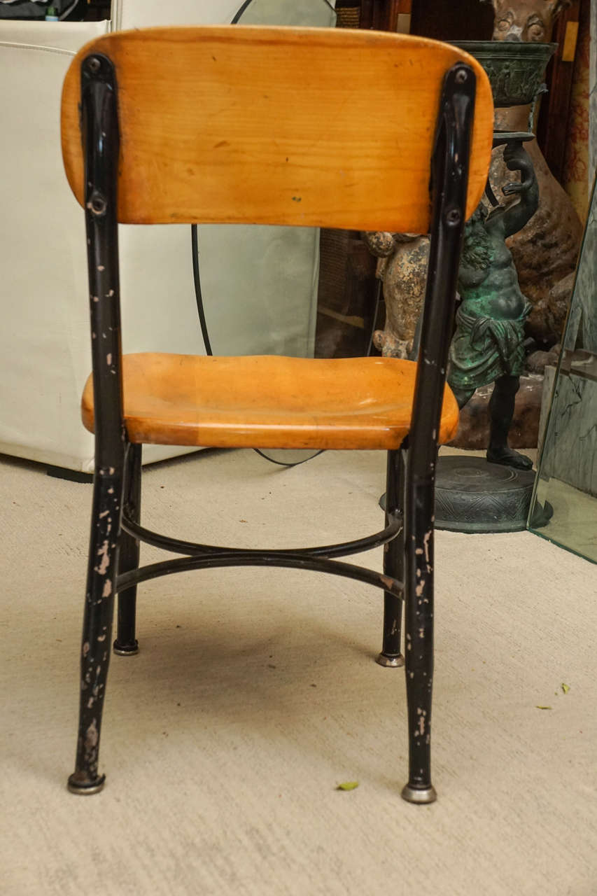 Heywood-Wakefield Child's Chair In Good Condition In Hudson, NY