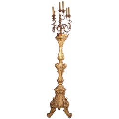 Italian Early 18th Century Giltwood Torchiere or Floor Lamp 1720