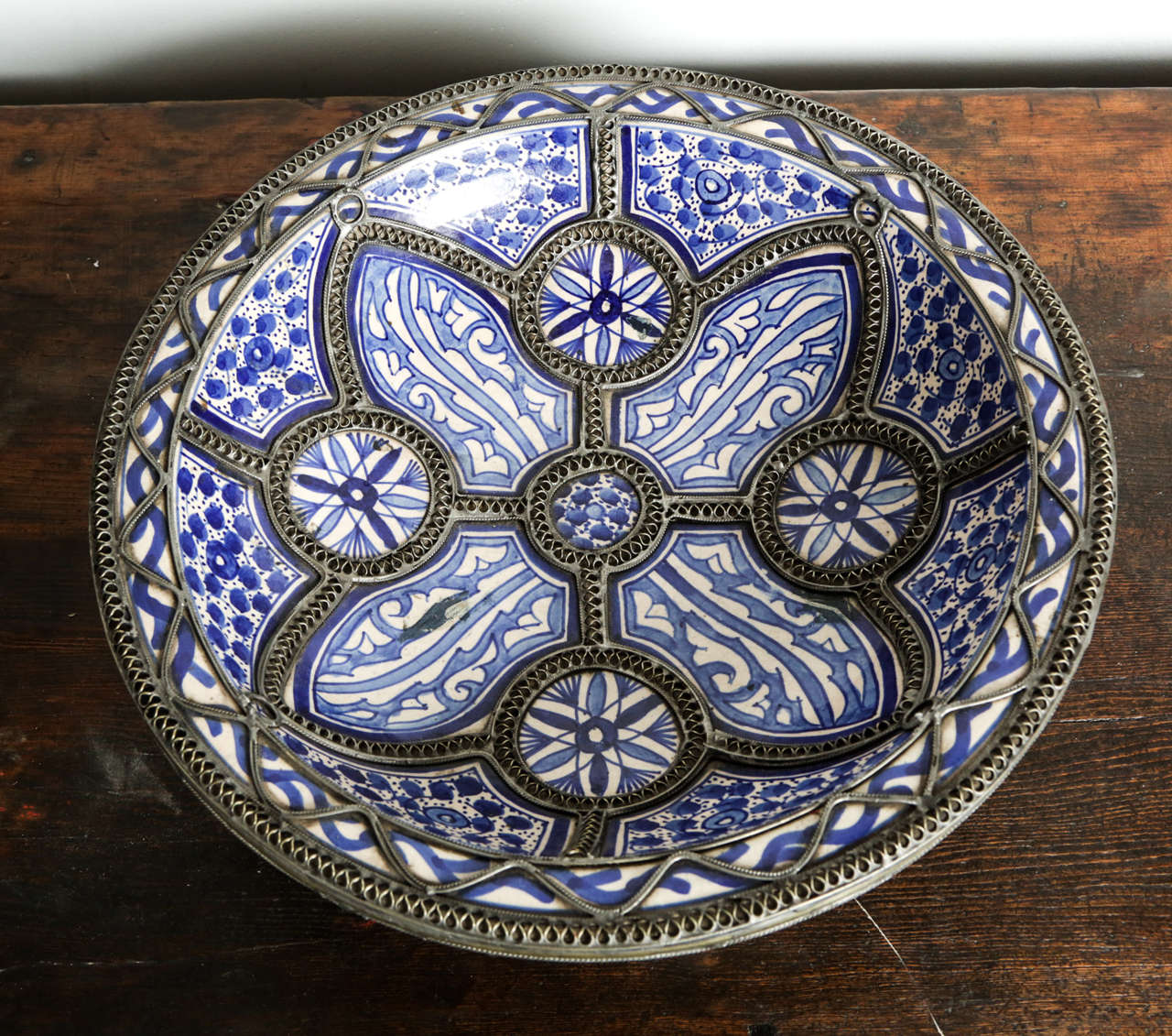 Pair of Large Moroccan Ceramic Plates for Fez In Excellent Condition In North Hollywood, CA
