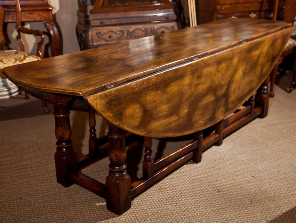 Large  Drop Leaf Gate Leg Dining Table 3