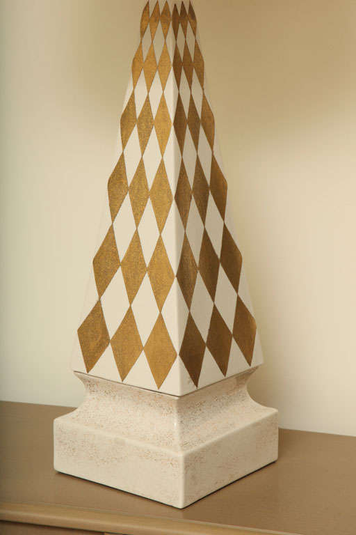 American Large Harlequin Design Ceramic Lamp, c.1950 For Sale