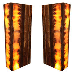 Pair of large and decorativ onyx floor pedestal/ lamps