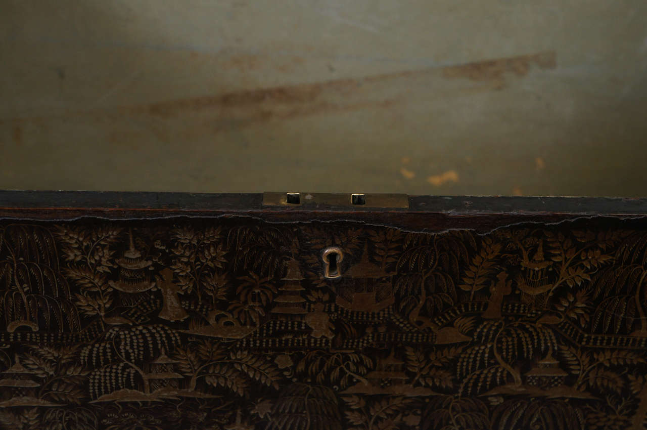 Anglo-Indian Chinoiserie Lacquer Chest, c. 1820 2