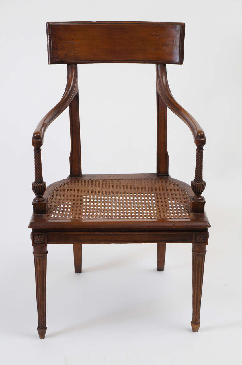 Français Fauteuil Louis XVI attribué à Georges Jacob, France, datant d'environ 1785