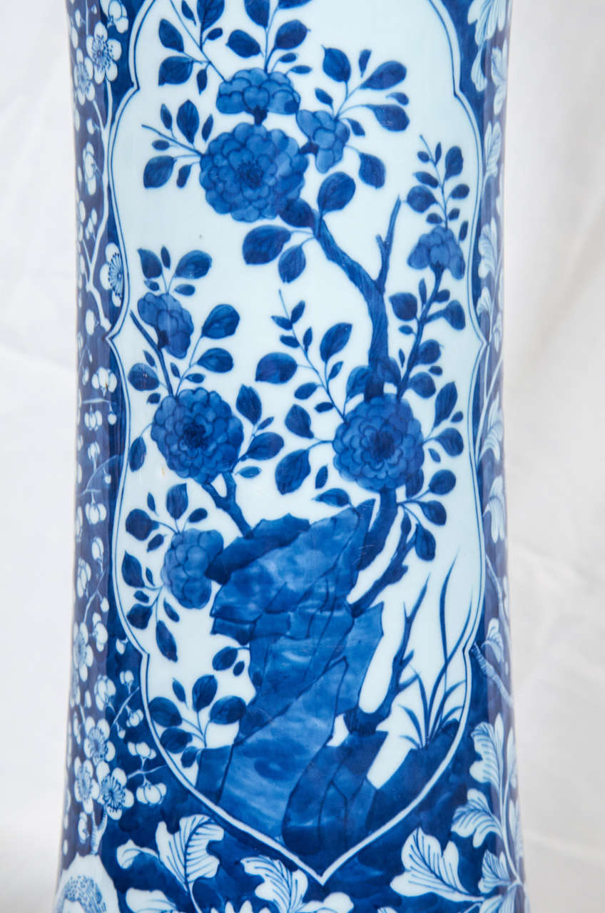 19th Century Pair of Large Chinese Blue and White Vases