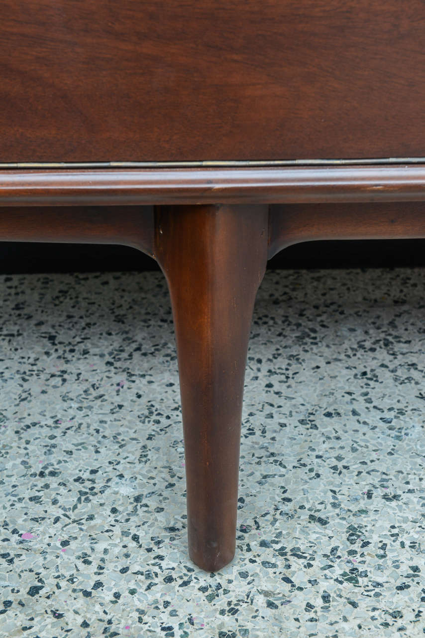 Brazilian Mahogany Credenza or Buffet, 1960s, Brazil In Excellent Condition For Sale In Miami, FL