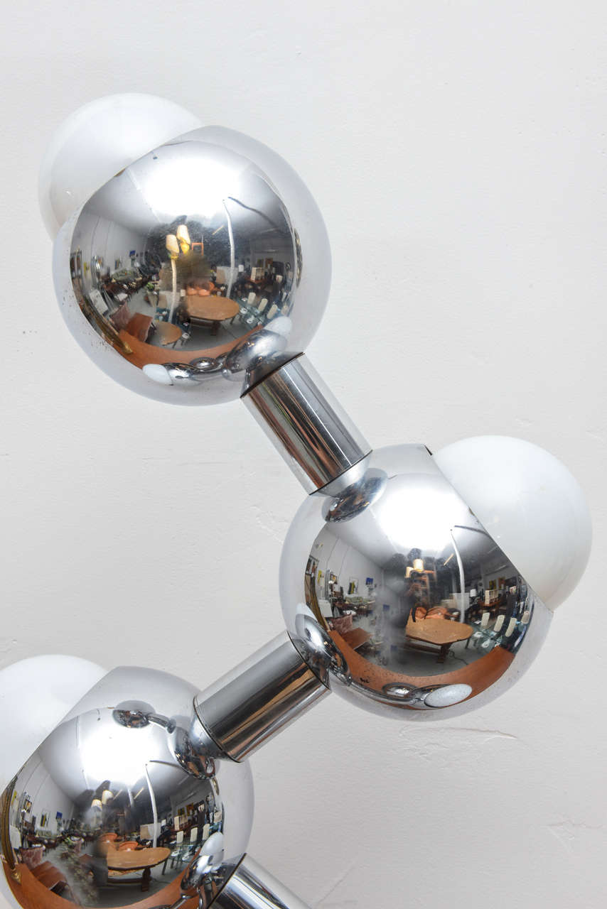 Chrome Lampe de table atomique de Robert The Sonneman, années 1950, États-Unis en vente