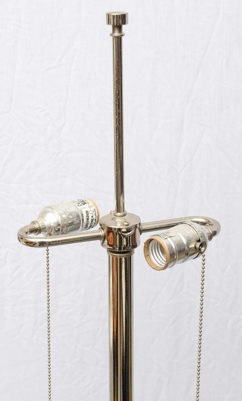 Chrome floor lamp, Italy 1975 In Good Condition For Sale In Miami, FL