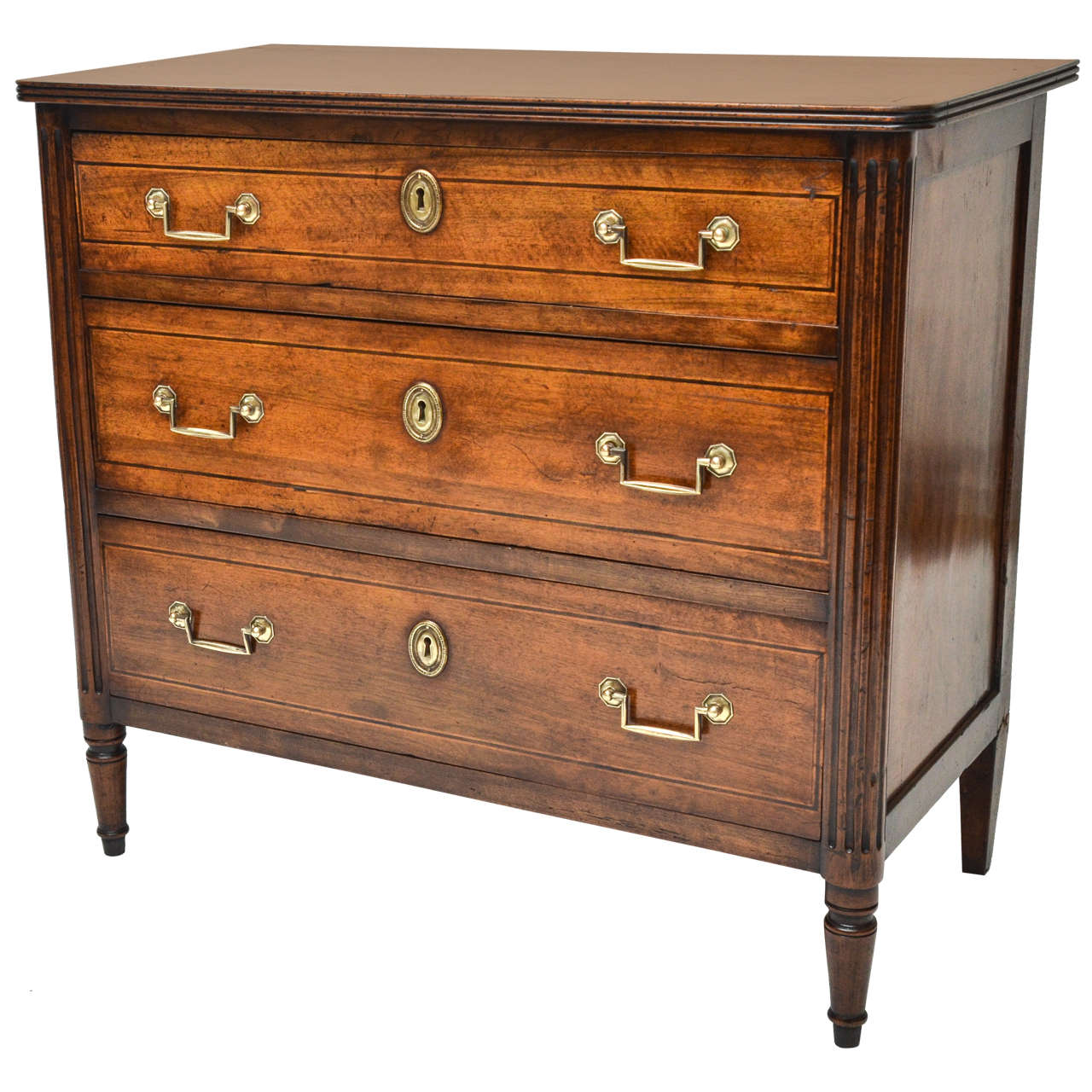 Early 19th Century Italian Walnut Chest of Drawers