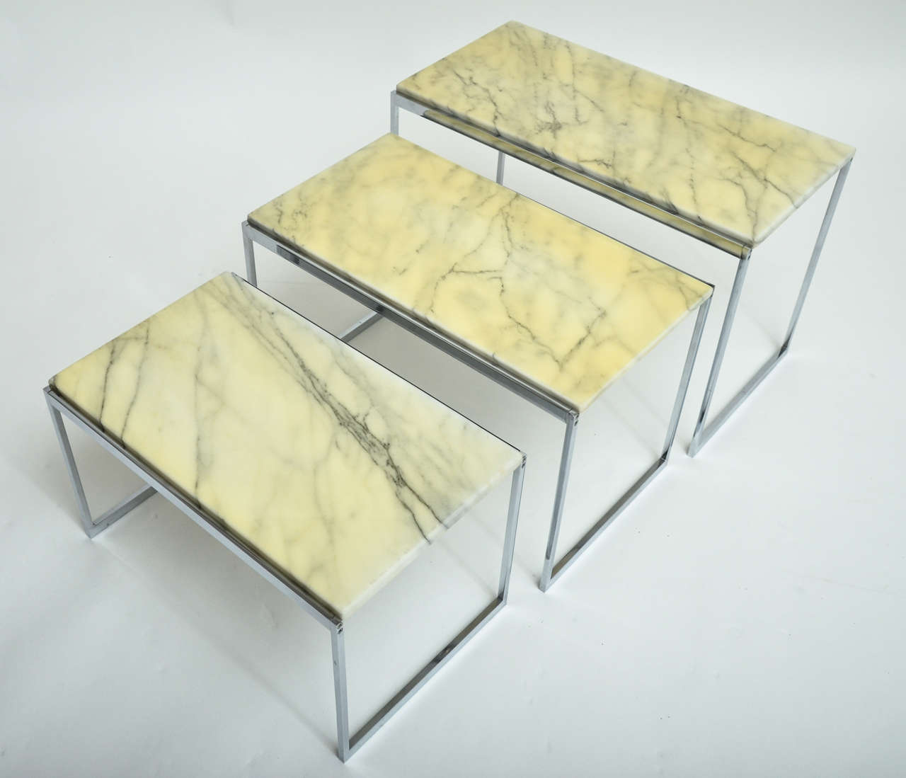 Mid-Century Modern Italian Chrome and Marble Nesting Tables In Excellent Condition For Sale In East Hampton, NY