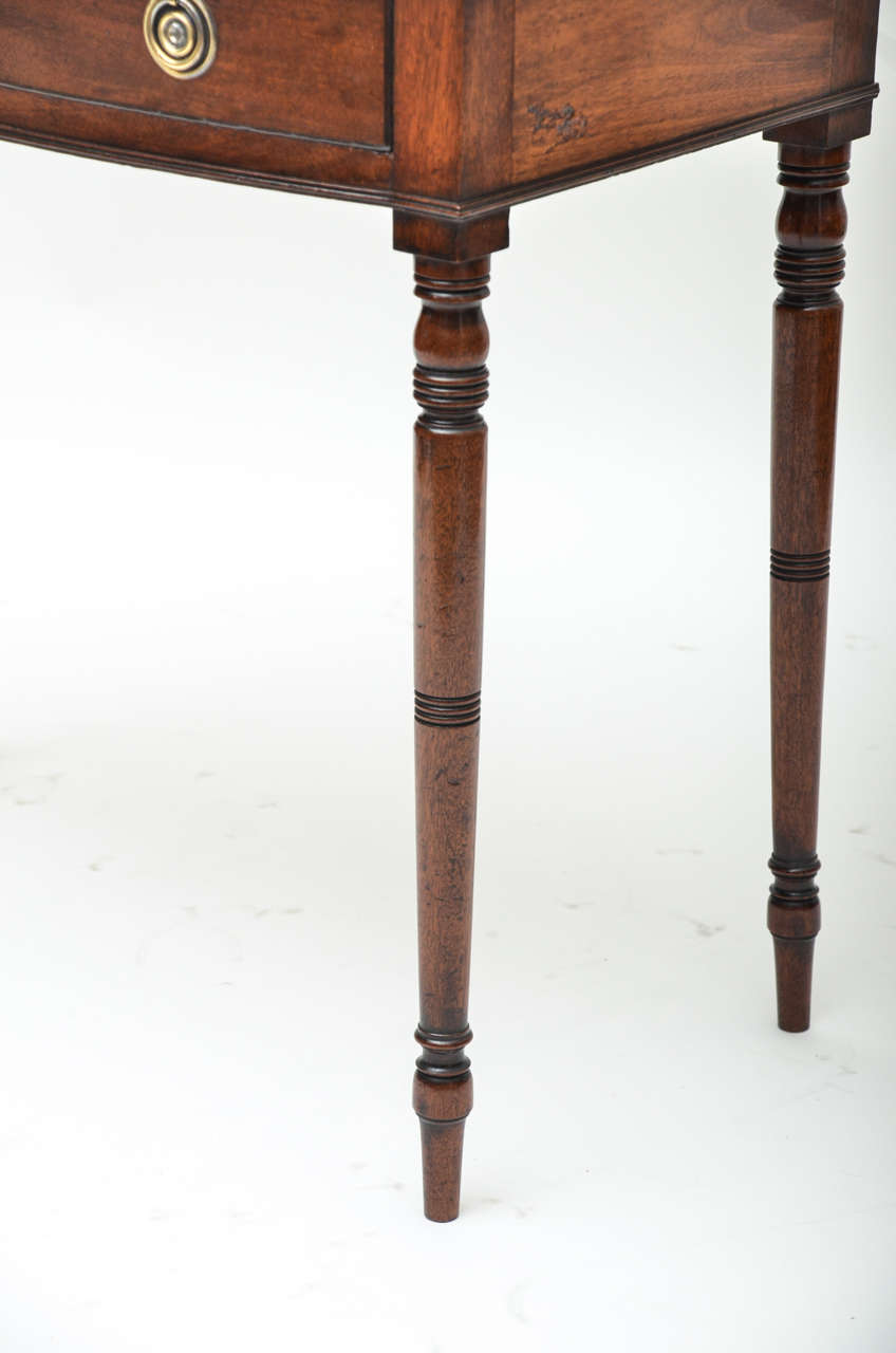 Early 19th Century English Regency, Mahogany Bow-Front Side Table 1