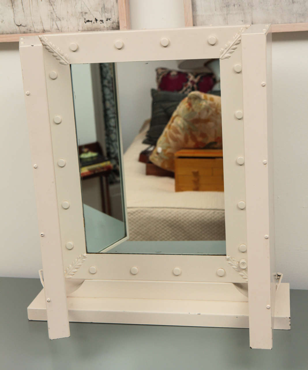 Three-Panel Vintage Vanity Mirror For Sale 2