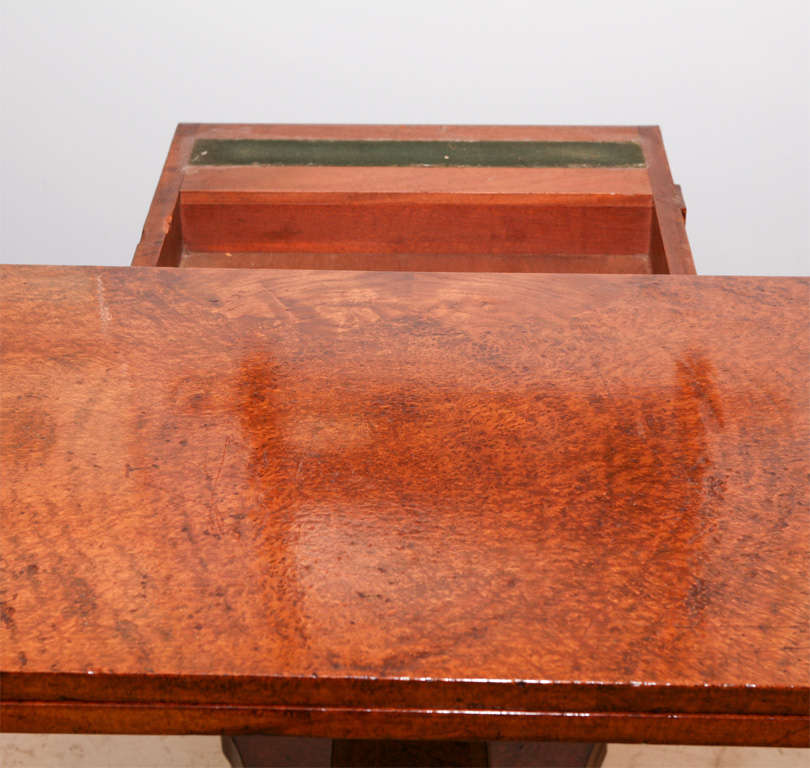 19th Century Victorian Burlwood Pedestal Table