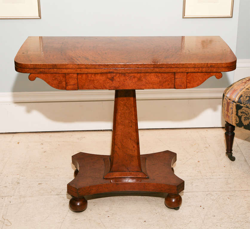 Victorian Burlwood Pedestal Table 6