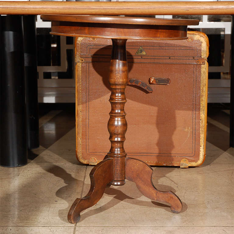 French 1940's Pedestal Game Table. For Sale at 1stDibs