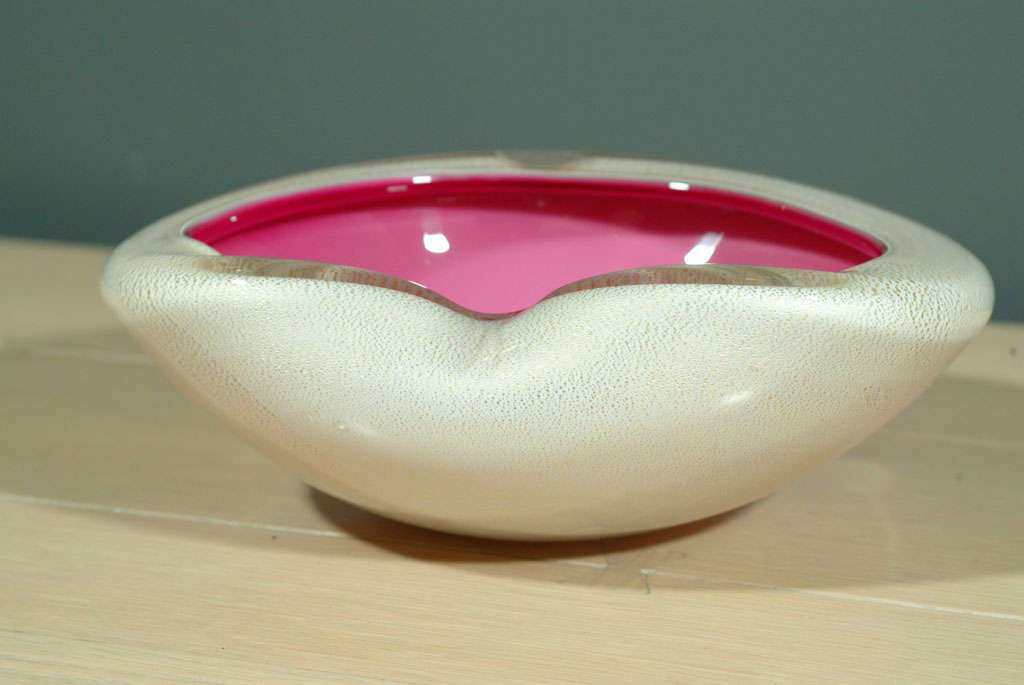 Bubblegum Pink Murano Glass Bowl by Alfredo Barbini 1