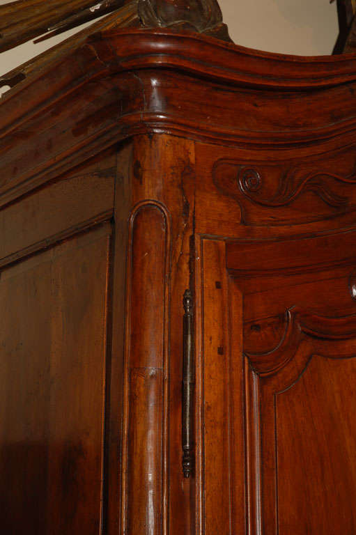 louis quatorze armoire