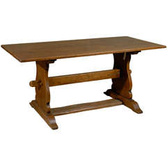 Trestle Table in Oak