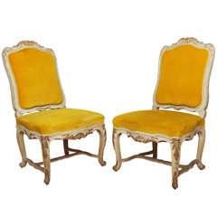 Pair of Louis XV Painted and Parcel Gilt Chaises a la Reine