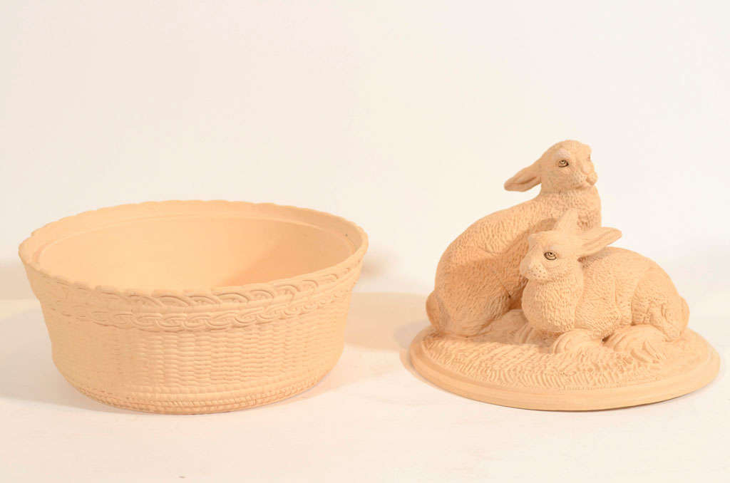  Game Pie Dish with Rabbits 3