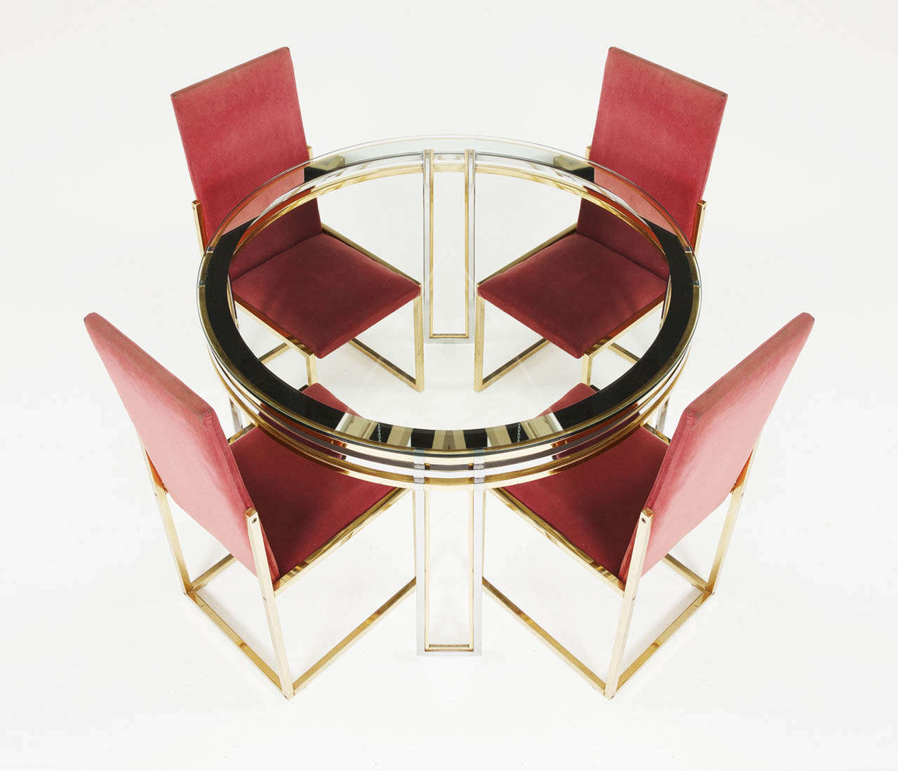 Romeo Rega, dining set, chrome, brass, fabric, Italy, 1960s.

Italian game table in brass and chrome with a set of 4 accompanying chairs designed by Romeo Rega. The brass and chrome have some signs of age and use, but overall very nice expression.