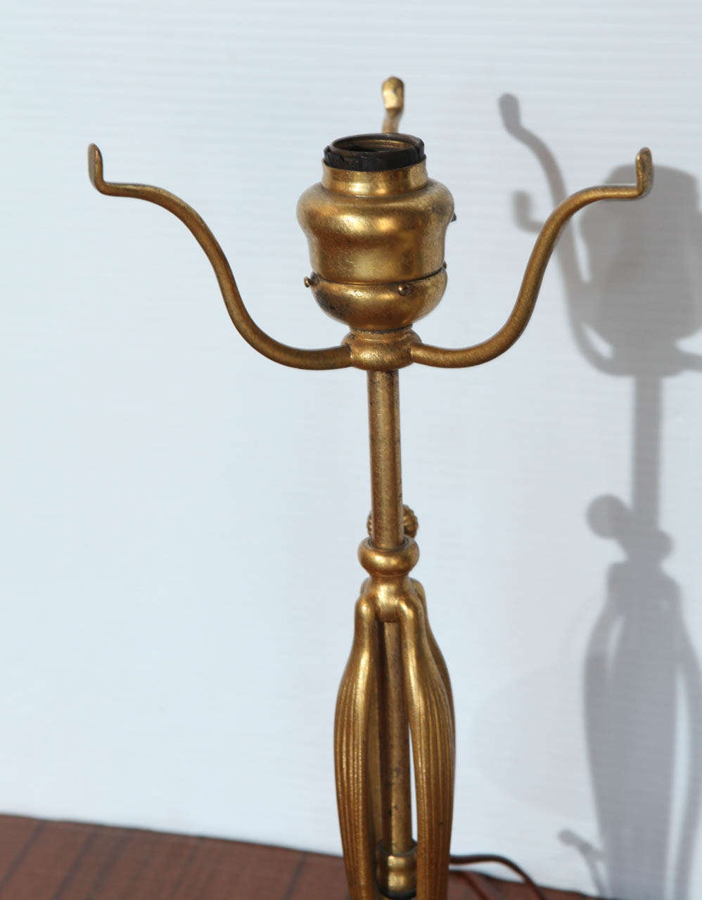 Stunning Tiffany Studios Lamp Base with Quezal Glass Shade 2