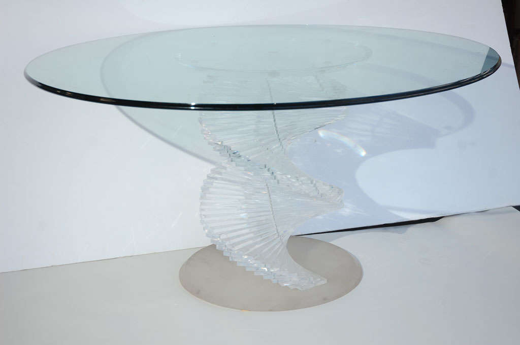 Spiraling Lucite Center Table For Sale 3