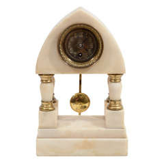 8-Day Mantel clock in Cream Marble with Brass Detailing