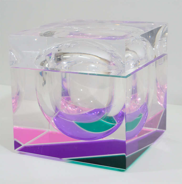 Modern Mid-Century Multicolored Cube-Form Lucite Ice Bucket For Sale